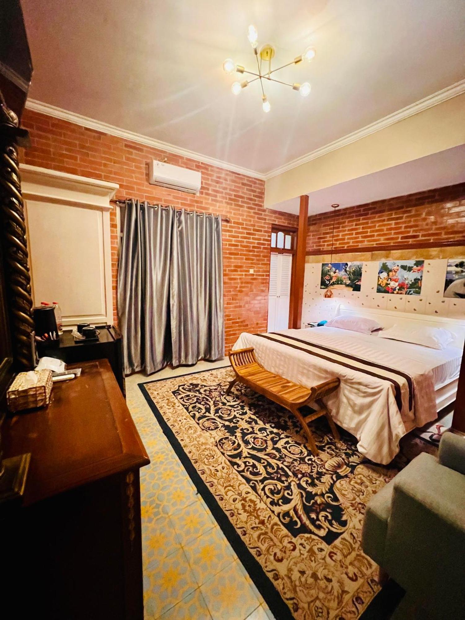 Sammy Home Джокьякарта Экстерьер фото