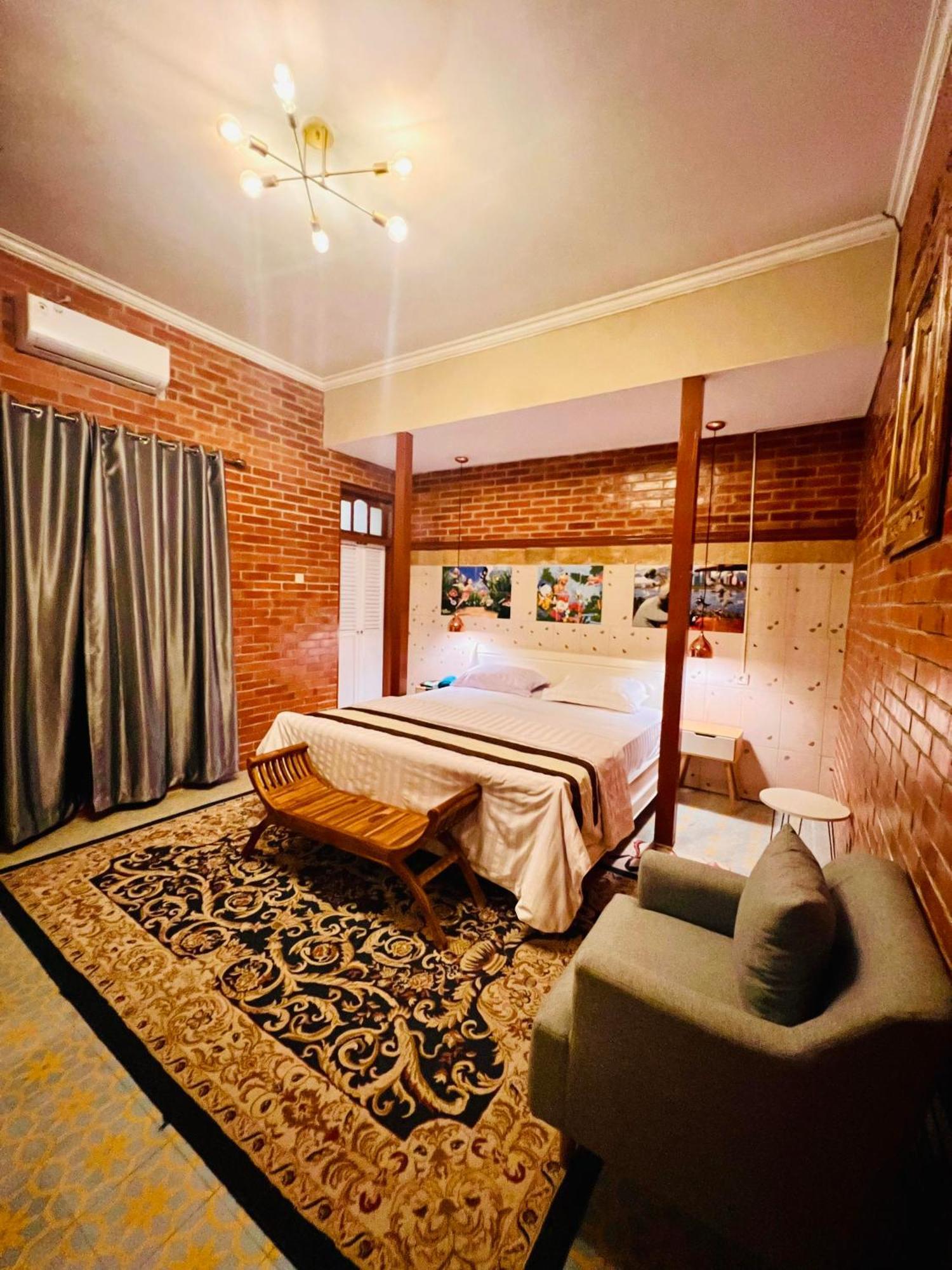 Sammy Home Джокьякарта Экстерьер фото